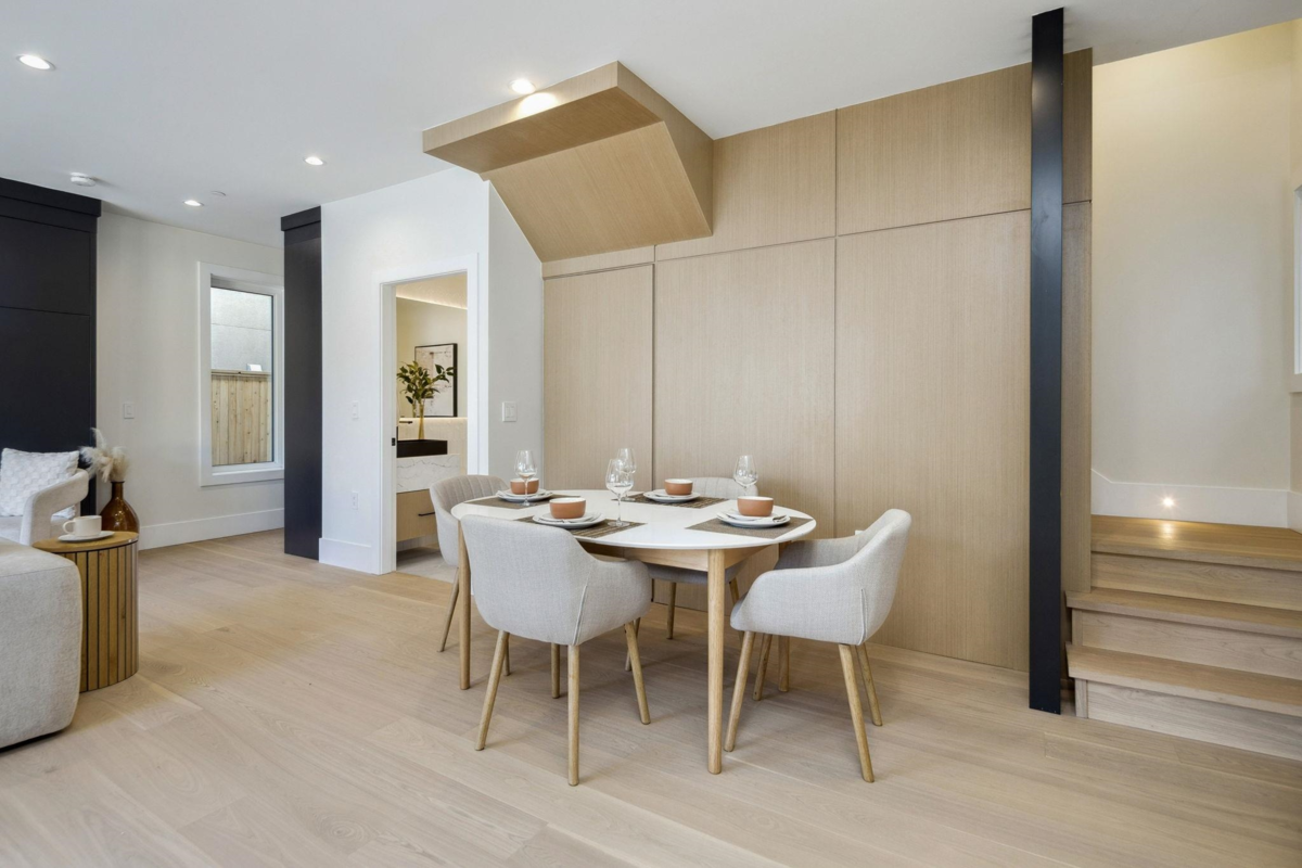 Walk-In Closet Photo of #2 2244 E 11th Avenue, Vancouver, BC