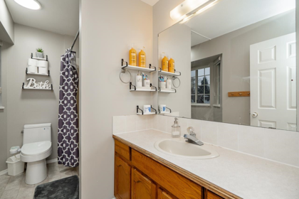 Office / Den Photo of 8045 164a Street, Surrey, BC