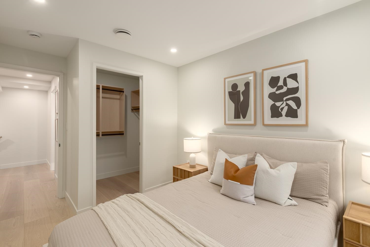 Guest Bathroom Photo of 5405 Wales Street, Vancouver, BC