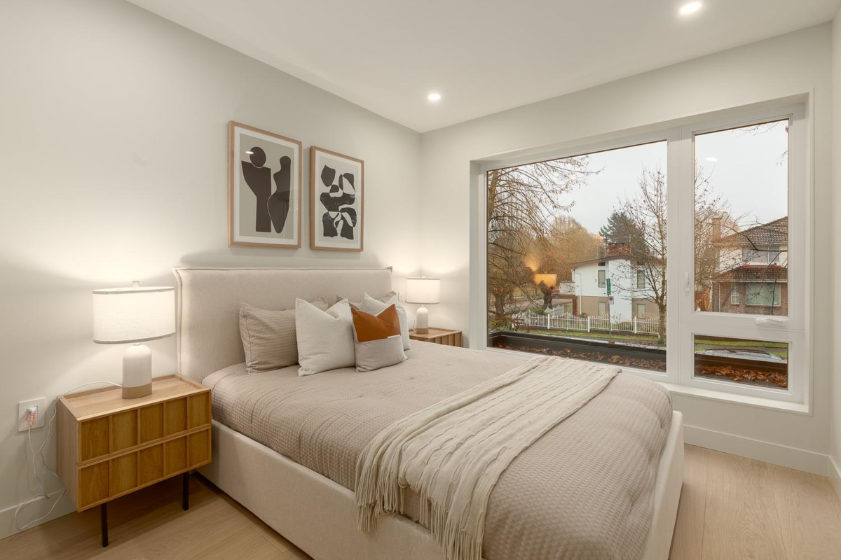 Powder Room Photo of 5405 Wales Street, Vancouver, BC