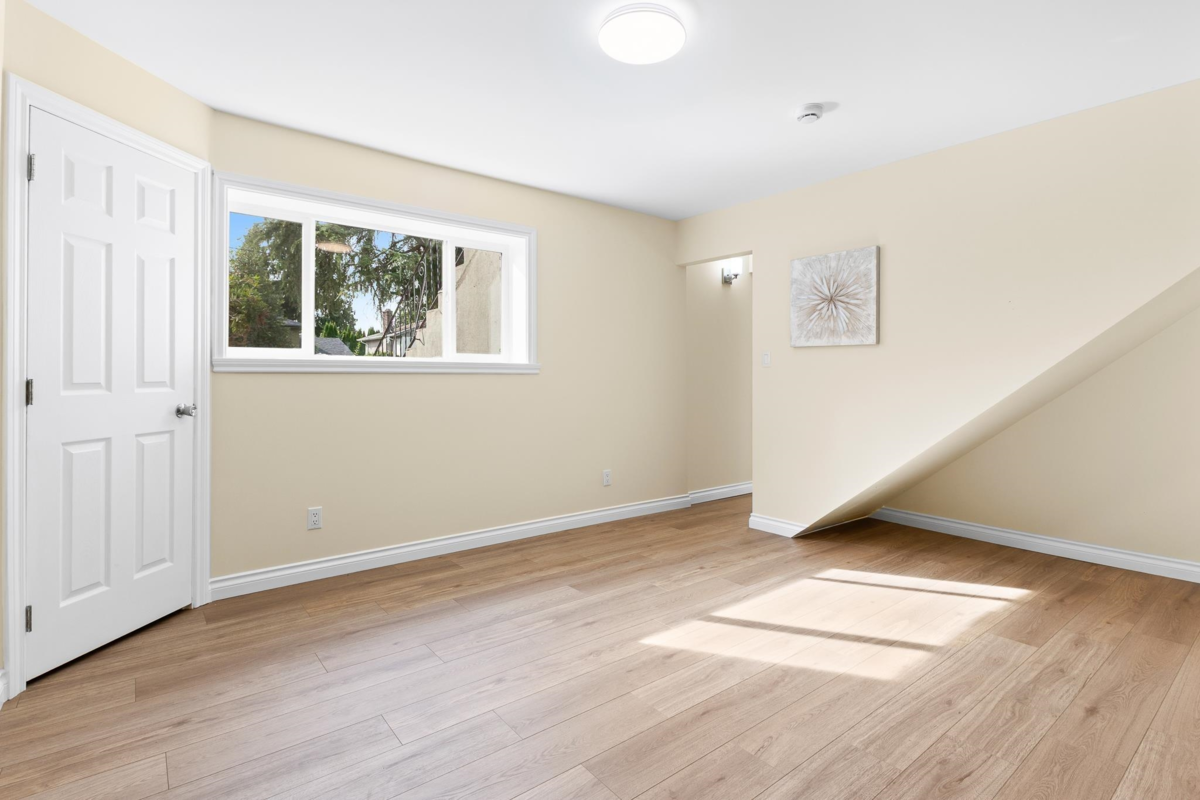 Basement Recreation Room Photo of 1119 Sprice Avenue, Coquitlam, BC