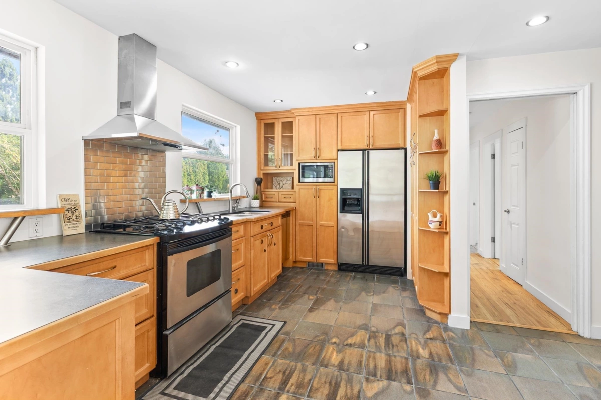 Living Room Photo of 1119 Sprice Avenue, Coquitlam, BC