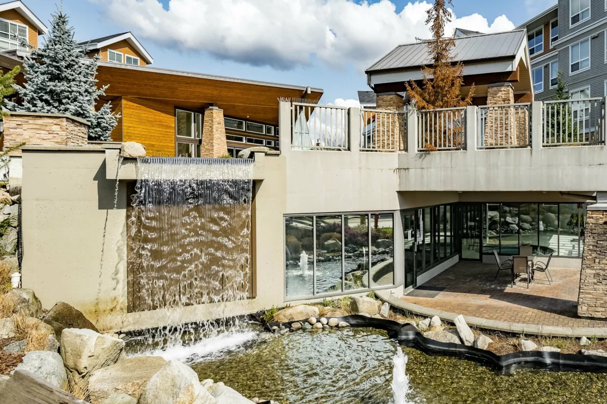 Backyard Photo of 307 6450 194 Street, Surrey, BC