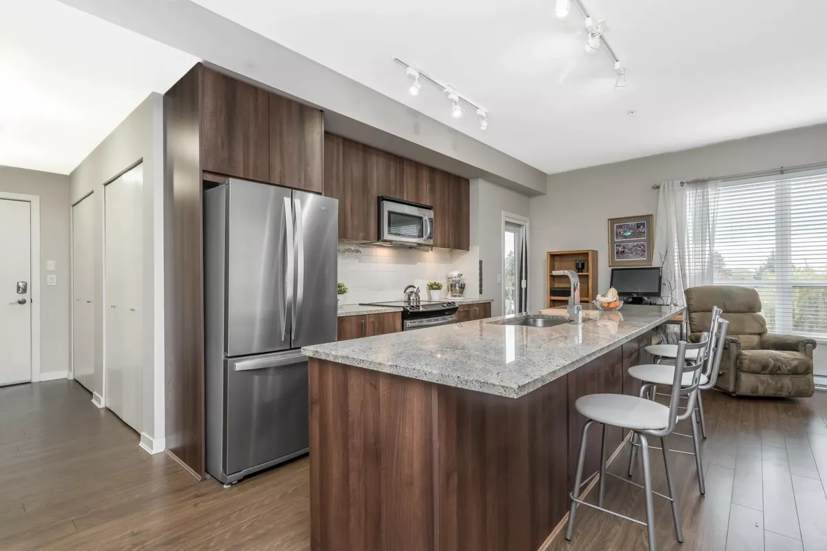 Exterior Front Photo of 307 6450 194 Street, Surrey, BC