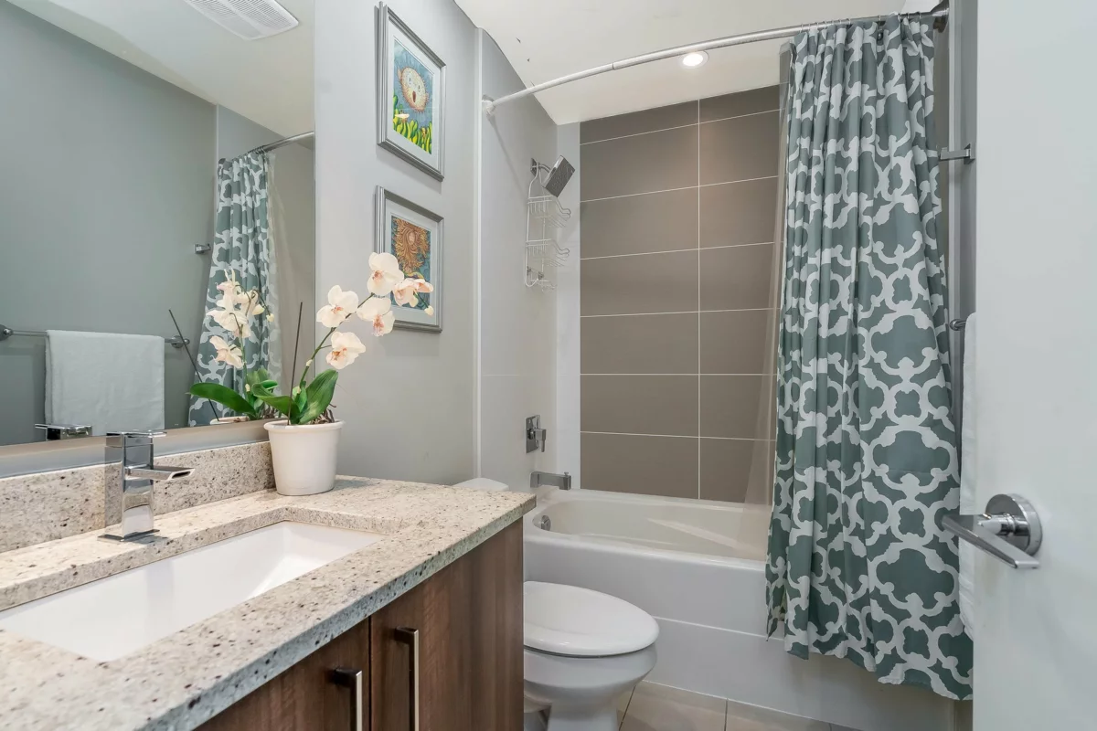 Hallway Photo of 307 6450 194 Street, Surrey, BC