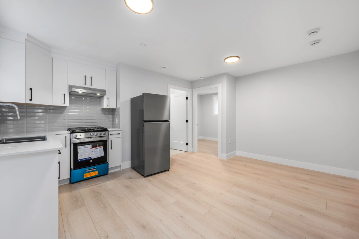 Mudroom Photo of 2743 Mcgill Street, Vancouver, BC