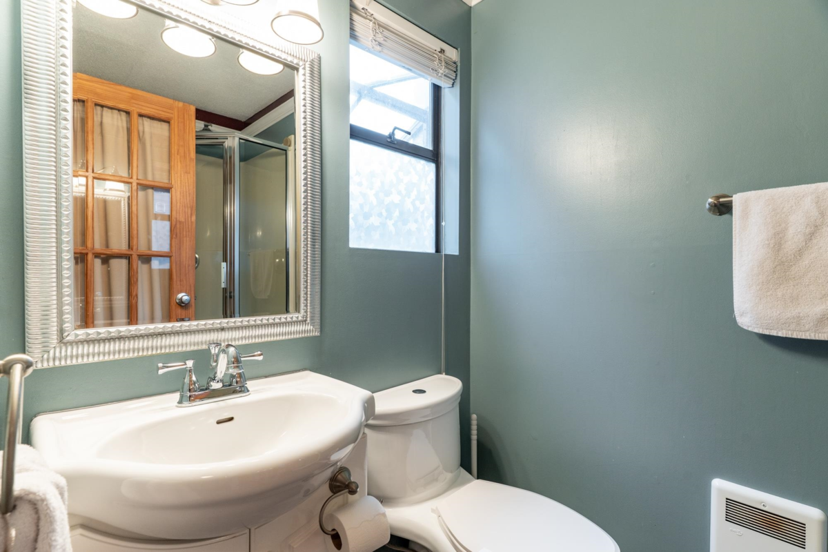 Hallway Photo of 13 2151 Banbury Road, North Vancouver, BC