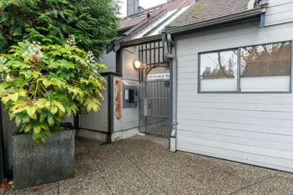 13 2151 Banbury Road, North Vancouver, BC, North Vancouver — Townhouse for sale