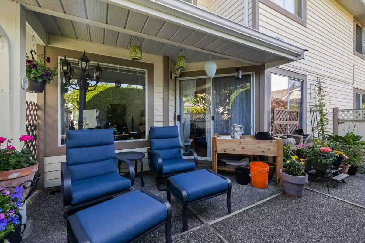 Breakfast Nook Photo of 39 9271 122nd Street, Surrey, BC