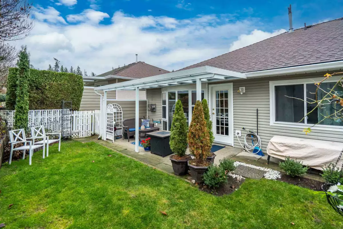 Dining Area Photo of 37 2081 Winfield Drive, Abbotsford, BC