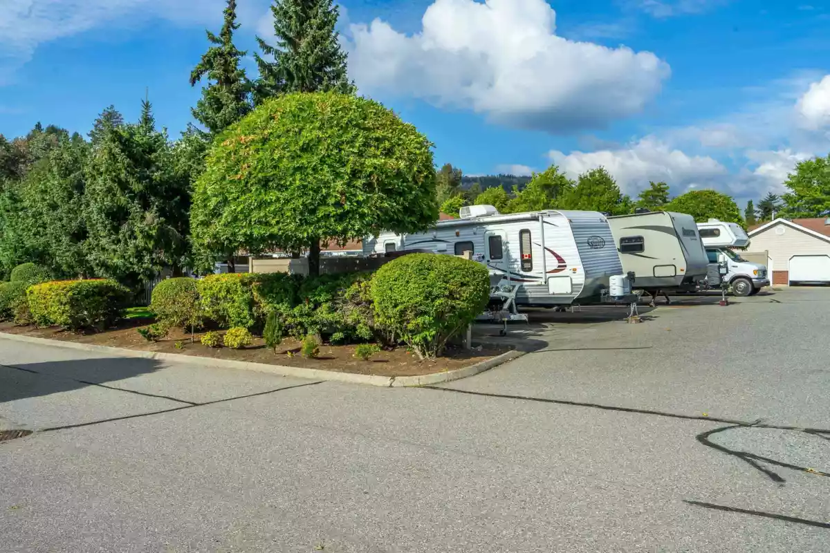 Garage Interior Photo of 37 2081 Winfield Drive, Abbotsford, BC