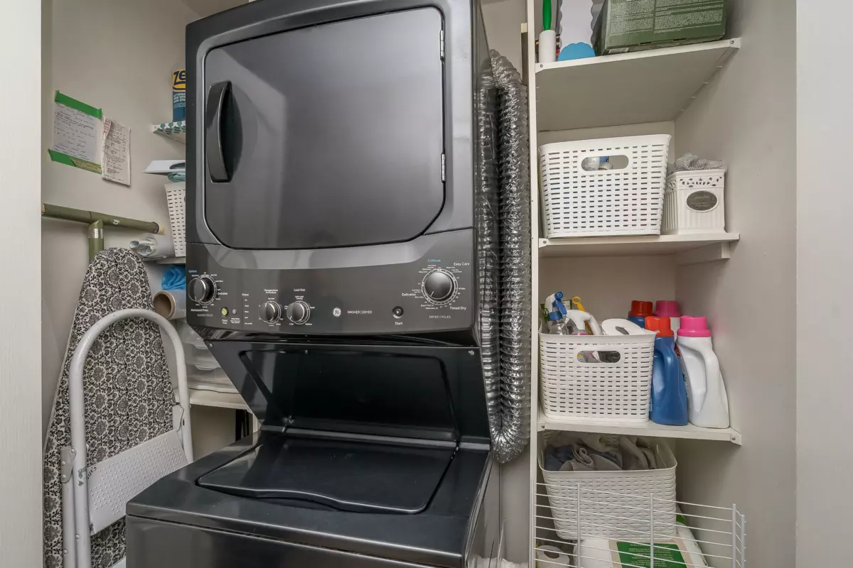 Hallway Photo of 37 2081 Winfield Drive, Abbotsford, BC