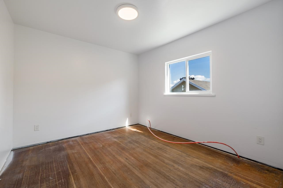 Walk-In Closet Photo of 7520 Canada Way, Burnaby, BC