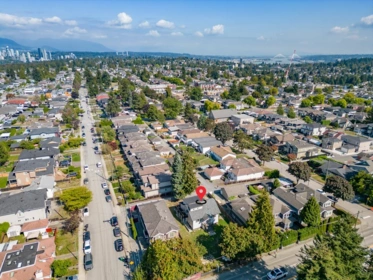 7520 Canada Way, Burnaby, BC