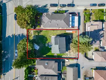 7520 Canada Way, Burnaby, BC