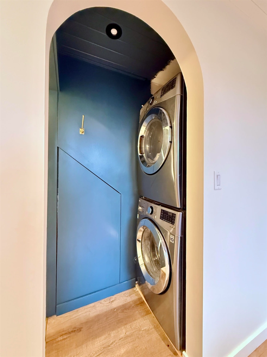 Bedroom 4 Photo of 962 Cemetery Road, Gibsons, BC