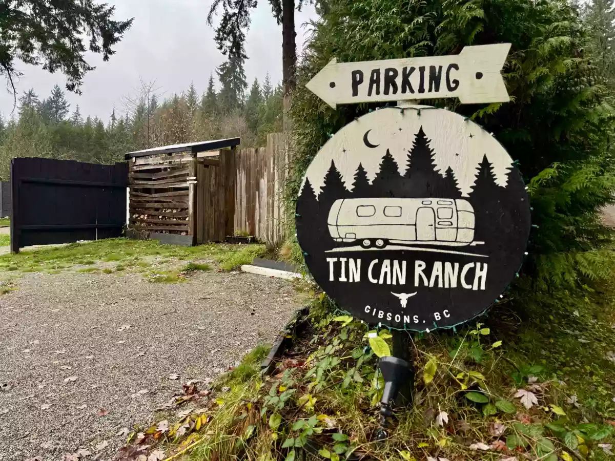 Outdoor Deck Photo of 962 Cemetery Road, Gibsons, BC
