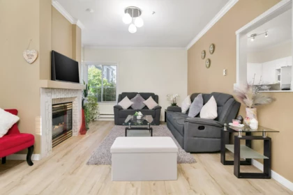 Breakfast Nook Photo of 106 10675 138a Street, Surrey, BC