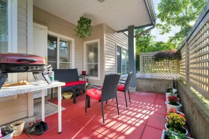 Loft / Bonus Room Photo of 106 10675 138a Street, Surrey, BC