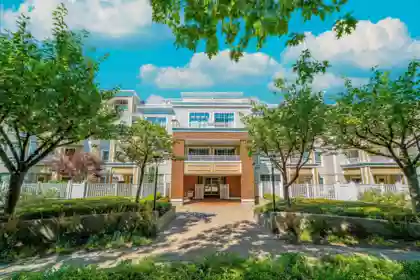 211 7117 Antrim Avenue, Burnaby, BC, Metrotown — 2 bed apartment/condo for sale