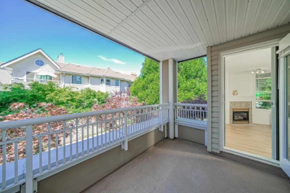 211 7117 Antrim Avenue, Burnaby, BC, Burnaby — Apartment/Condo for sale