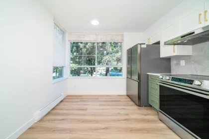Primary Bedroom Photo of 211 7117 Antrim Avenue, Burnaby, BC