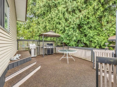 Mudroom Photo of 960 Porter Street, Coquitlam, BC