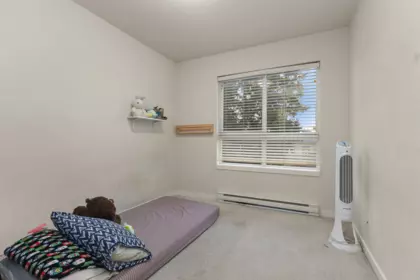 Bedroom 4 Photo of 228 32095 Hillcrest Avenue, Abbotsford, BC