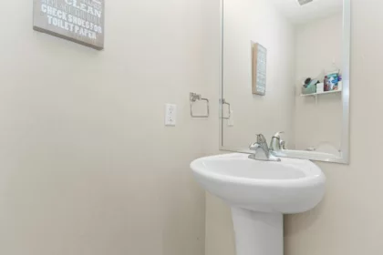 Laundry Room Photo of 228 32095 Hillcrest Avenue, Abbotsford, BC