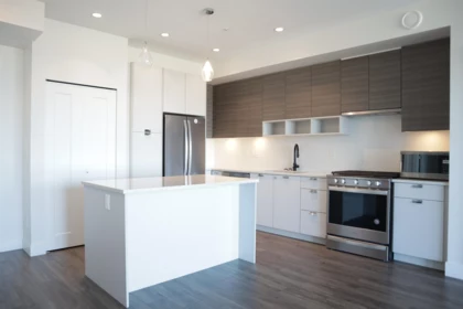 A327 20727 Willoughby Town Centre Drive, Langley, BC, Willoughby Heights — 2 bed apartment/condo for sale