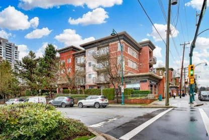 110 3240 St Johns Street, Port Moody, BC, Port Moody — 1 bed apartment/condo for sale