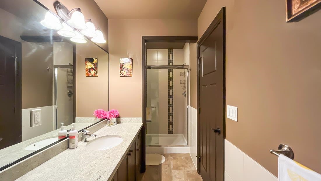 Front Yard Photo of 3470 144 Street, Surrey, BC