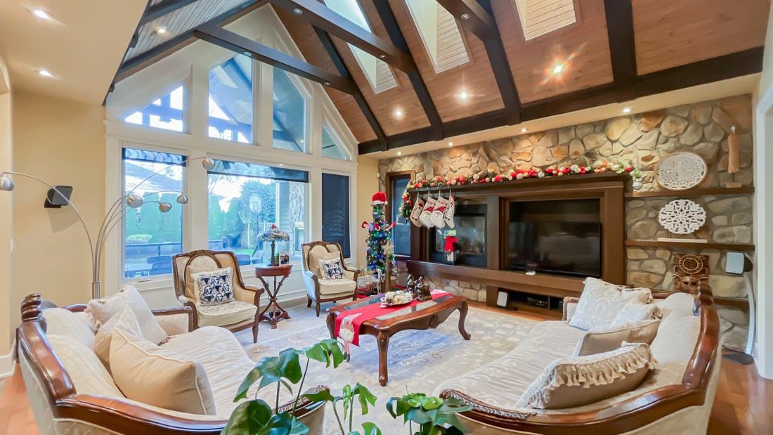 Living Room Photo of 3470 144 Street, Surrey, BC