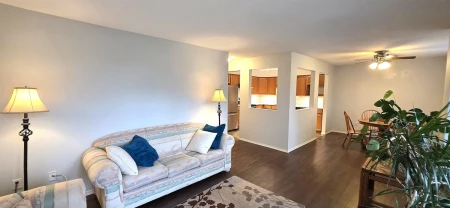 Breakfast Nook Photo of 101 33090 George Ferguson Way, Abbotsford, BC