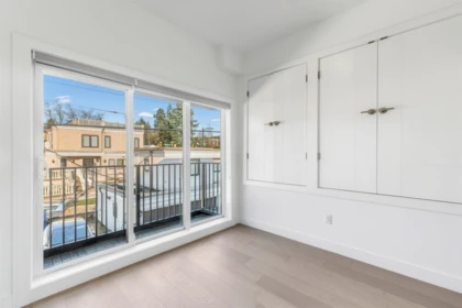 Breakfast Nook Photo of 7353 Oak Street, Vancouver, BC