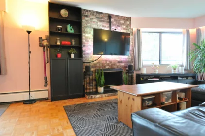 209 930 E 7th Avenue, Vancouver, BC, Vancouver — Apartment/Condo for sale