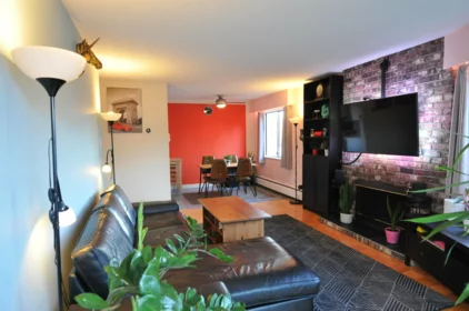 209 930 E 7th Avenue, Vancouver, BC, Vancouver — Apartment/Condo for sale