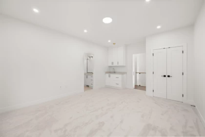 Hot Tub / Spa Photo of 20334 42 Avenue, Langley, BC