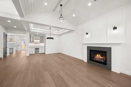 Kitchen Island Photo of 20334 42 Avenue, Langley, BC