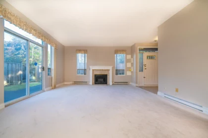 111 7500 Abercrombie Drive, Richmond, BC, Richmond — Apartment/Condo for sale