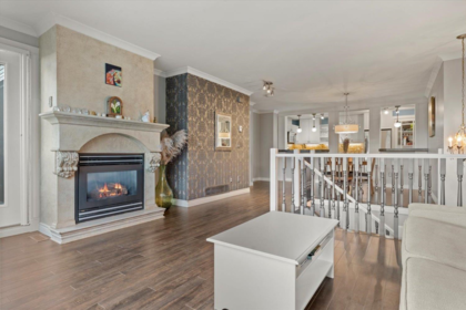 Kitchen Island Photo of 1601 5260 Goldspring Place, Chilliwack, BC