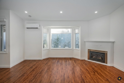 Breakfast Nook Photo of 28 2345 Cranley Drive, Surrey, BC