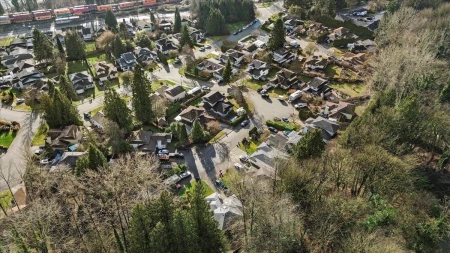 Fitness Center Photo Near 11751 Driftwood Drive, Maple Ridge, BC
