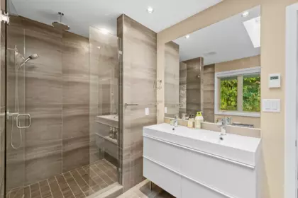 Breakfast Nook Photo of 4579 Woodgreen Court, West Vancouver, BC
