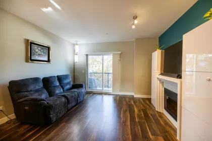 229 3888 Norfolk Street, Burnaby, BC