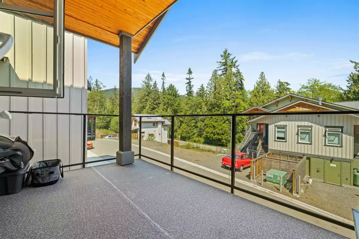 Hot Tub / Spa Photo of 1096 Foxglove Lane, Bowen Island, BC