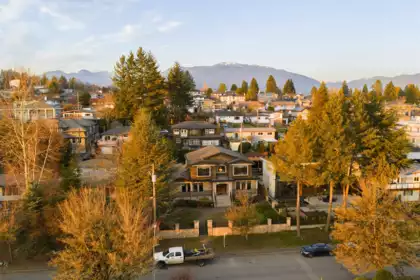 6185 Grant Street, Burnaby, BC, Parkcrest — 6 bed single family residence for sale