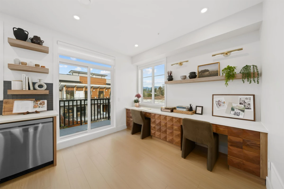Bedroom 4 Photo of 8 32929 Cherry Avenue, Mission, BC