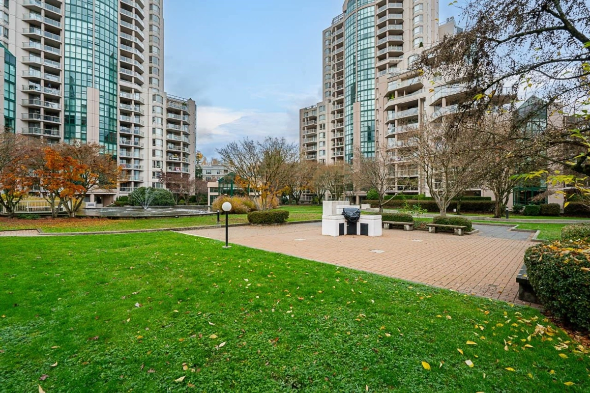 Loft / Bonus Room Photo of 1305 1190 Pipeline Road, Coquitlam, BC