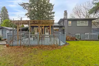 Backyard Photo of 3020 Thorncliffe Drive, North Vancouver, BC
